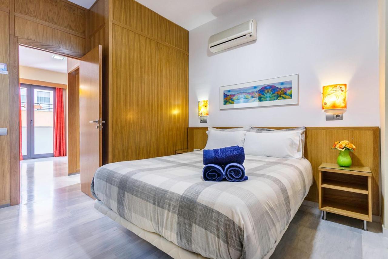 Apartamentos Catedral Σεβίλλη Εξωτερικό φωτογραφία